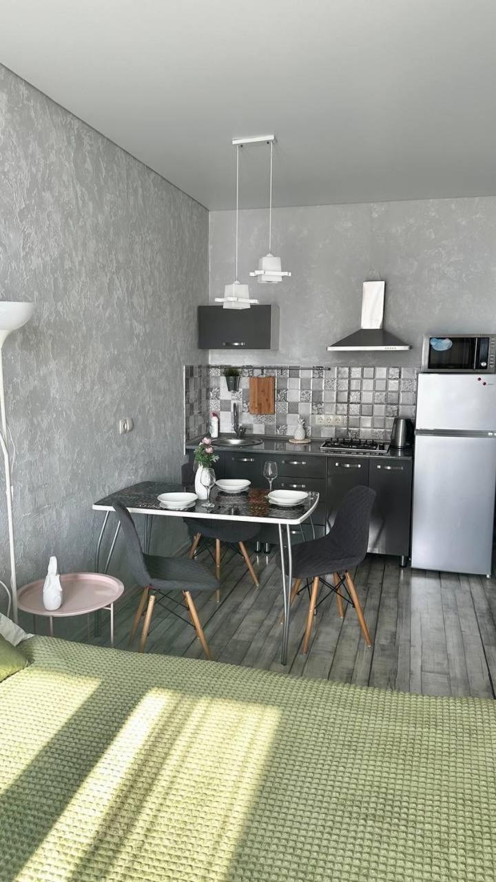 Ferienwohnung Pirosmani 18D, 14 Floor Batumi Exterior foto